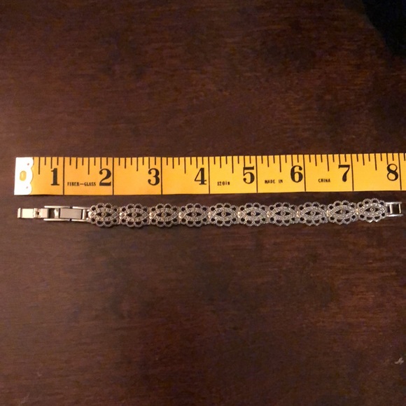 Ladies Bracelet Silver Antique Look with stone - Picture 4 of 4